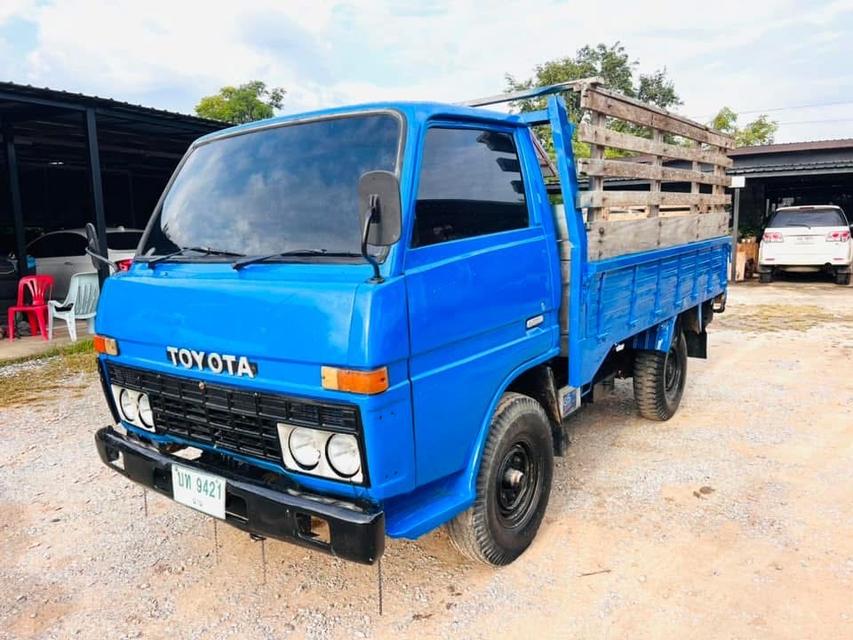 รถบรรทุก 4 ล้อ TOYOTA DYNA มือสอง 2