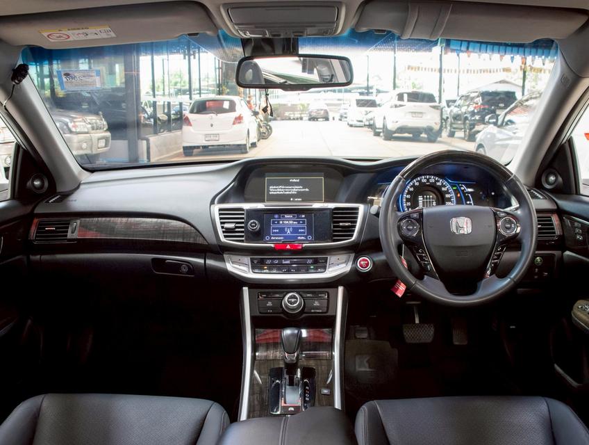 HONDA ACCORD 2.0 Hybrid TECH i-VTEC ปี 2016 6