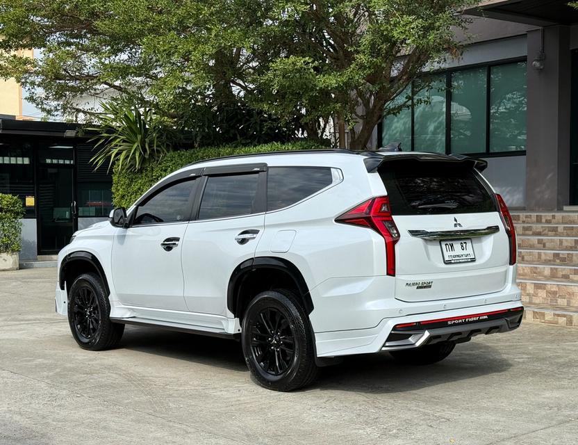 2021 MITSUBISHI PAJERO 2.4 ELITE รุ่น TOP รถมือเดียวออกป้ายแดง รถวิ่งน้อย เข้าศูนย์ทุกระยะ ไม่เคยมีอุบัติเหตุครับ 6