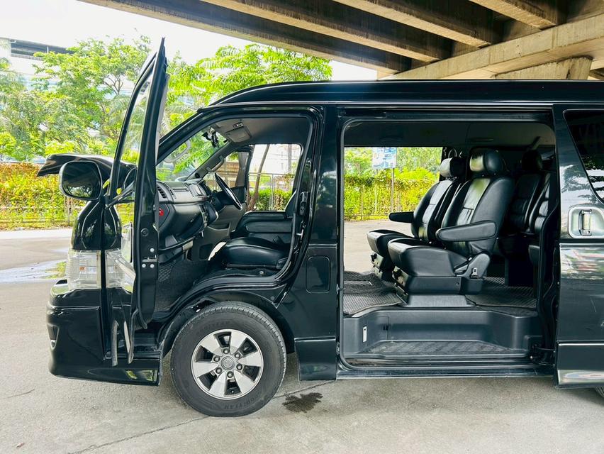 Toyota Ventury 2.7 V AT 2012 ⭐รถเข้าใหม่ ฟรีดาวน์ 9
