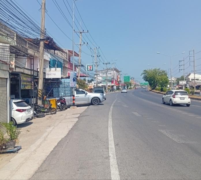 อาคารพานิช2หลัง ทำเลดี ถนนสี่เลน ใกล้เซเว่น 2