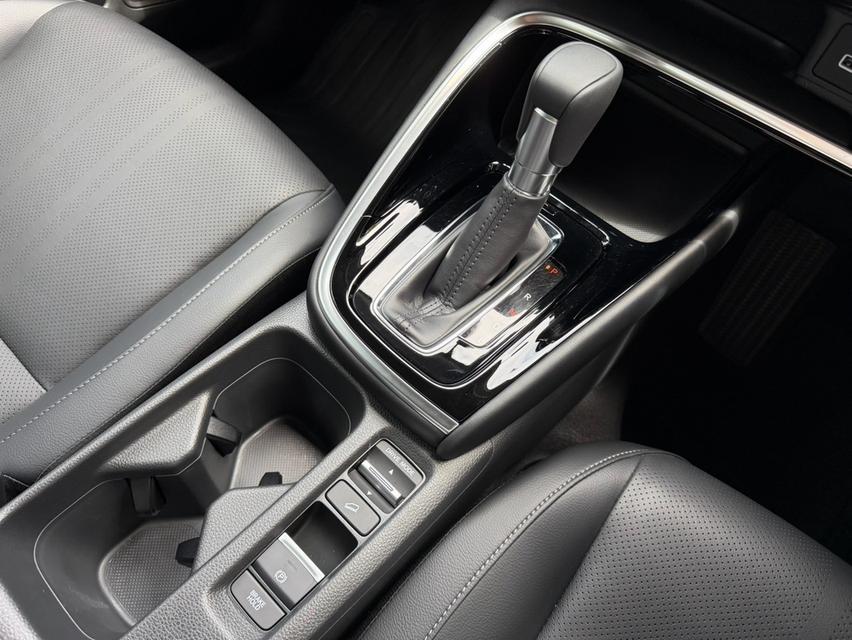 Honda HRV eHEV EL ปี2023 สีขาว Mileage 30,000 Km. รูปที่ 12