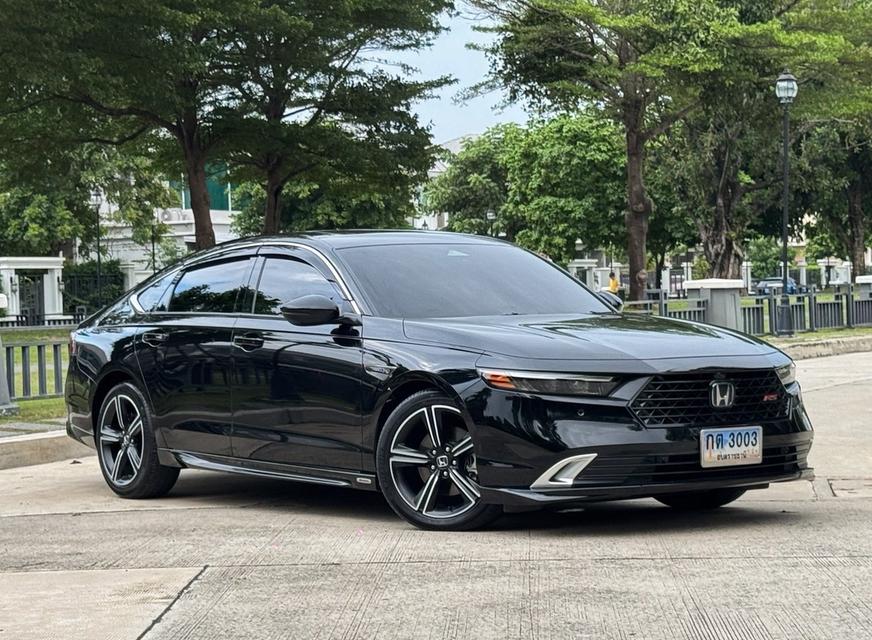 Honda Accord e:HEV RS Top สุด ปี 2025 ใช้งาน 3 หมื่นโลเจ้าของเดียว วารันตีเหลือยาว รูปย่อยที่ 2