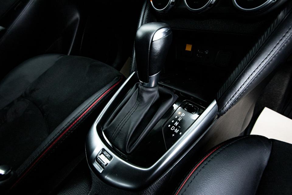 MAZDA 2 1.3 SP SEDAN 2024  9