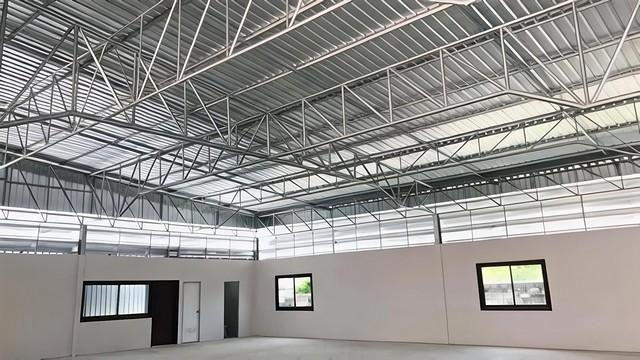 ให้เช่าโกดังใกล้ถนนบายพาส ชลบุรี เข้าซอยบ้านสวน-เลี่ยงเมือง 5 เพียง 200 เมตร เดินทางสะดวกใช้เวลาเดินทางเข้า อมตะนครแค่ 1 2