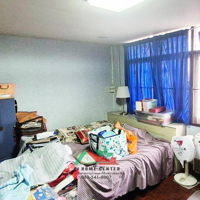 ขายถูก อาคารพาณิชย์4.5ชั้น 14ตรว. ติดถนนนเรศ บางรัก ทำเลดี 9