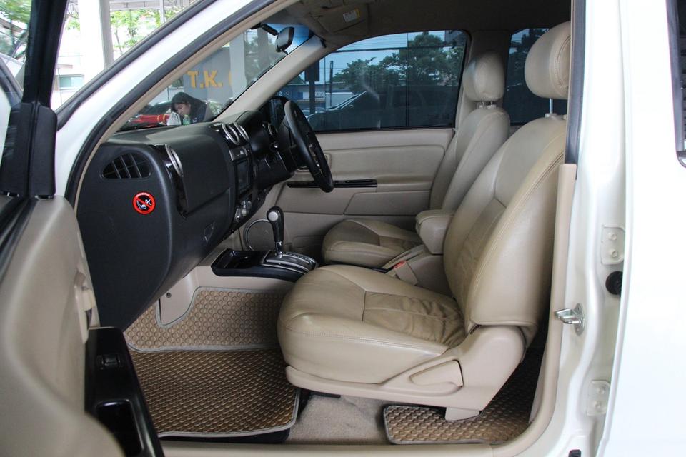 รหัสรถ TKG8328 ISUZU MU7 2.0 PRIMO ปี 2010 11