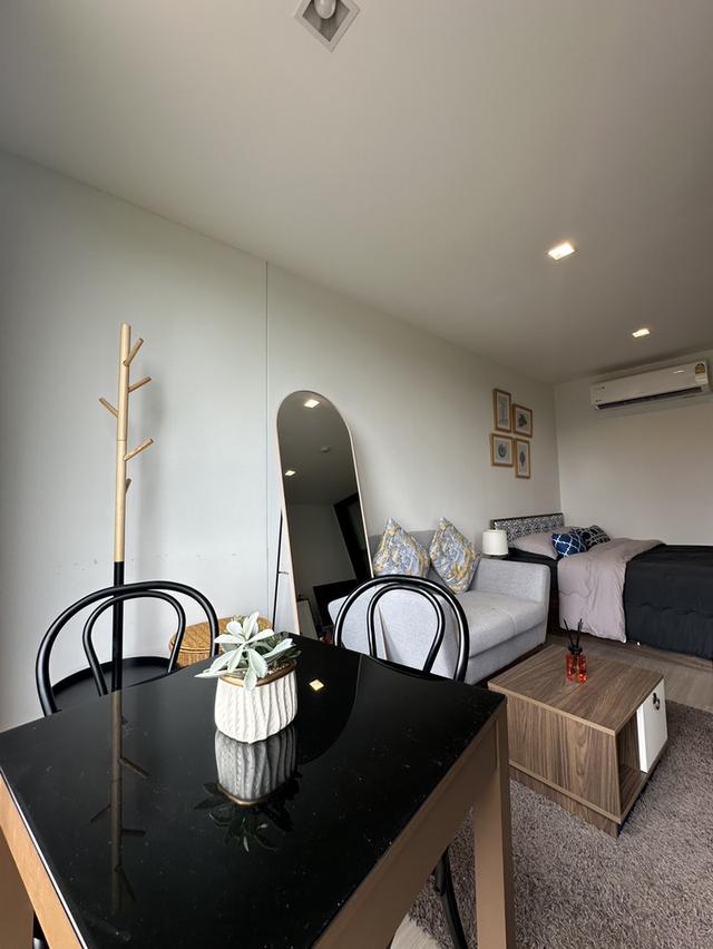 The base Central Phuket 6