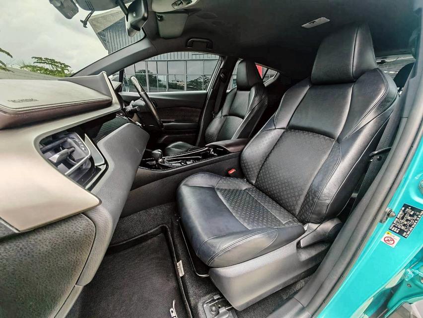 2018 TOYOTA C-HR 1.8HI HYBRID 9