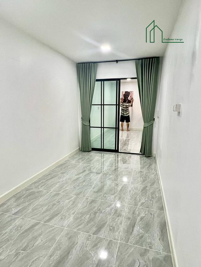 ทาวน์เฮ้าส์ 2ชั้น หมู่บ้าน เค.ซี.รามอินทรา 8 ถนนไทยรามัญ คลองสามวา 13