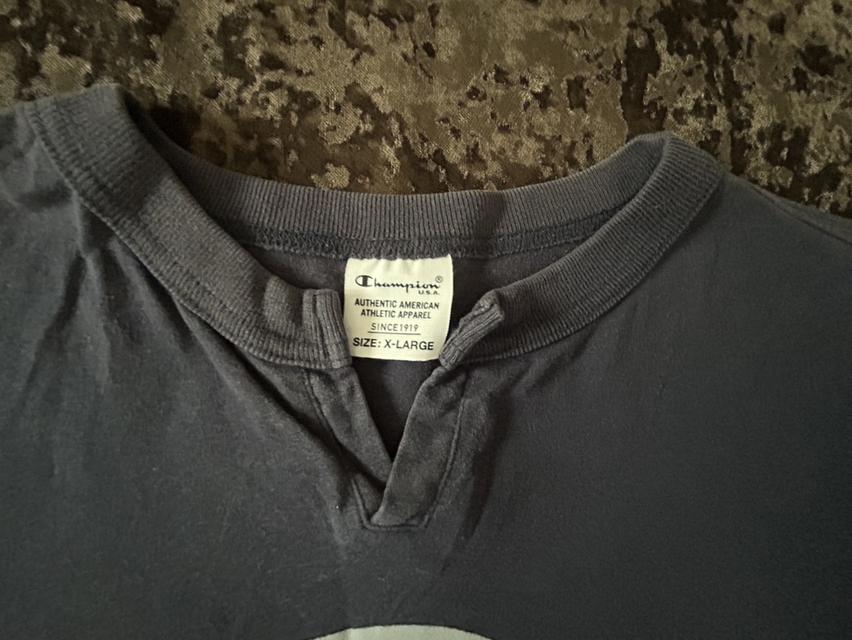 [เปิดขาย] 🏆 Vintage 90s Champion "V-Notch Split Neck" Big Logo [Japan Market] รูปที่ 3
