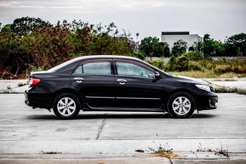 Toyota Altis 1.6E ปี 2012 สีดำ สวยสภาพดี 4