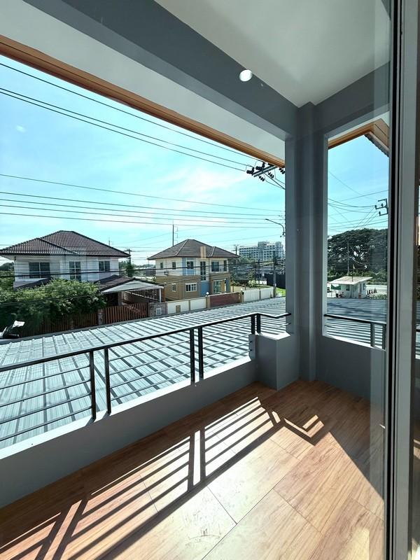 หมู่บ้านเปี่ยมภิรมย์ รีสอร์ท ซ.มิตรไมตรี 2 บ้านสวยรีโนเวทใหม่ พร้อมอยู่ ย่านหนองจอก 17