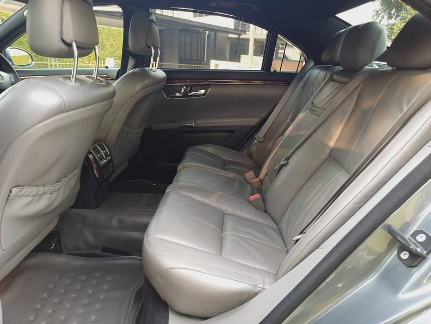 ท้าชนสวยที่สุดในรุ่น 2008 BENZ S Class 300L Sunroof ประตูดูด 14