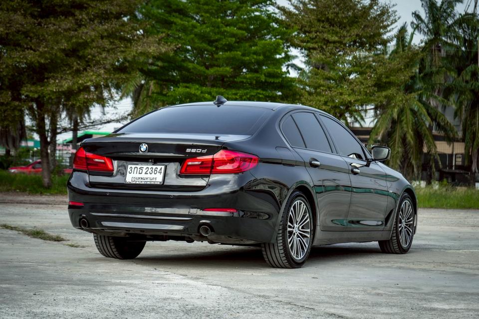 รหัสรถ CBL2364 BMW 520d Sport G30 AT 2018