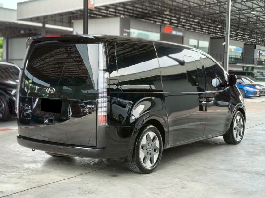 รถเข้าใหม่! Hyundai Staria SEL ดีเซล ปี 2022 สีดำ