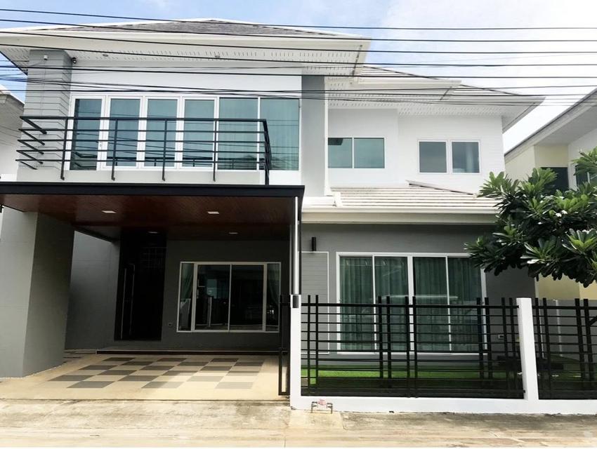 ให้เช่าบ้านเดี่ยว  2 ชั้น โครงการ  รัชชา 5 (เข้าทางถนนราชพฤกษ์ หรือถนนกาญจนาภิเษก) พร้อมเข้าอยู่ 2