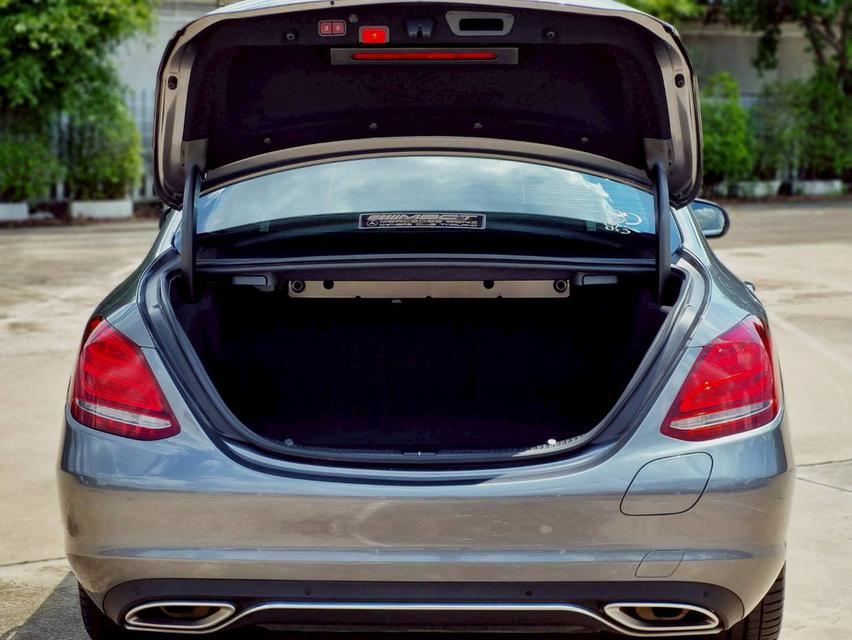 Benz C 350e AMG ปี 2018 ไมล์ 63,xxx km. 16