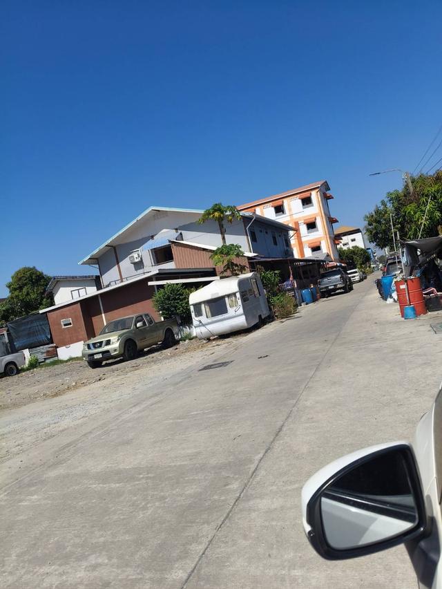 ที่ดินพร้อมสิ่งปลูกสร้างโรงจอดรถ 15