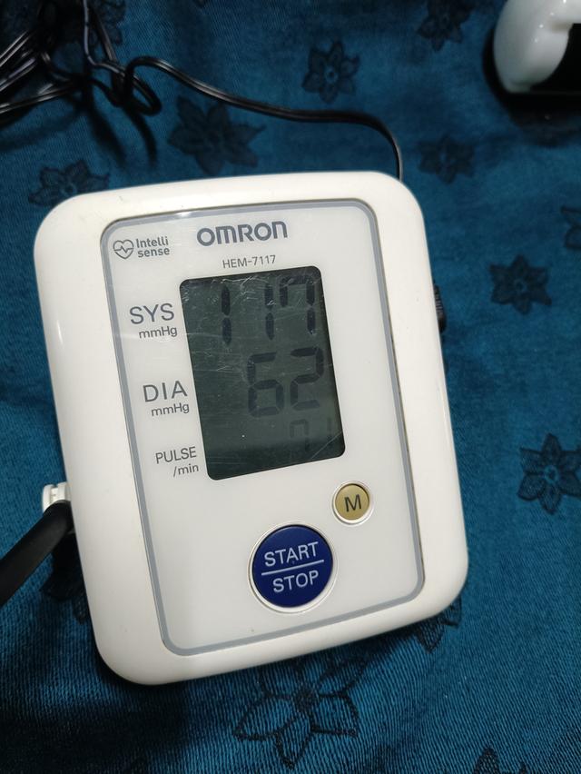 O•M•R•O•N เครื่องวัดวัดค่าสุขภาพดิจิตอลระบบ Intelli-Sense รุ่น H-E-M-7117 งานญี่ปุ่นแท้ รูปย่อยที่ 2