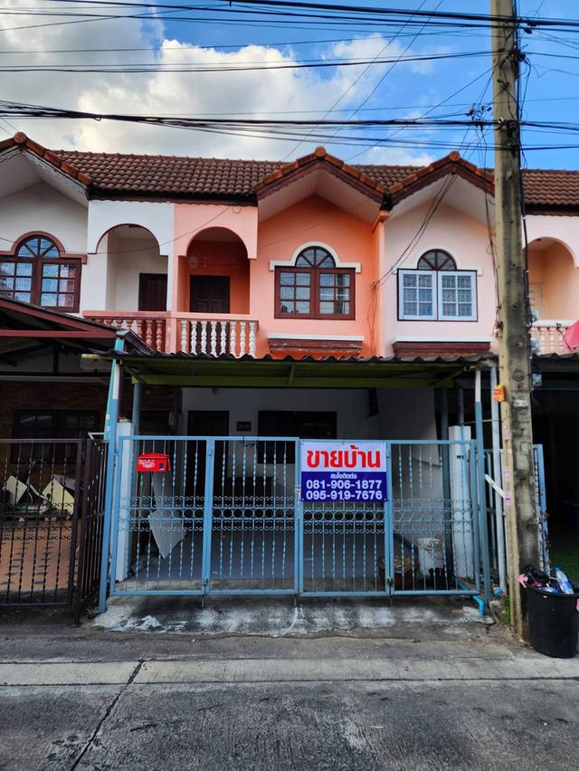 ทาวน์เฮ้าส์ ม.เฉลิมสุข12 ซ.พหลโยธิน55 ถ.พหลโยธิน แขวงอนุสาวรีย์ เขตบางเขน 1