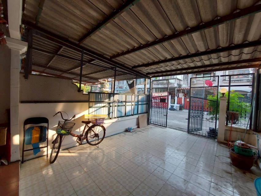 ขายบ้าน 2 ชั้น หมู่บ้านพูนสินธานี 1 ลาดกระบัง กรุงเทพมหานคร 5