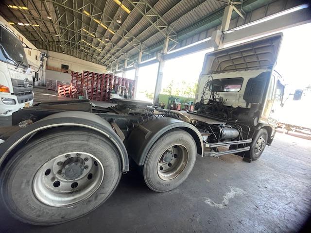 หัวลากฮีโน่หัวลาก10ล้อ รูปที่ 2