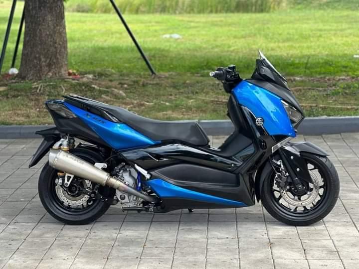 Yamaha Xmax สีฟ้าดำ 4