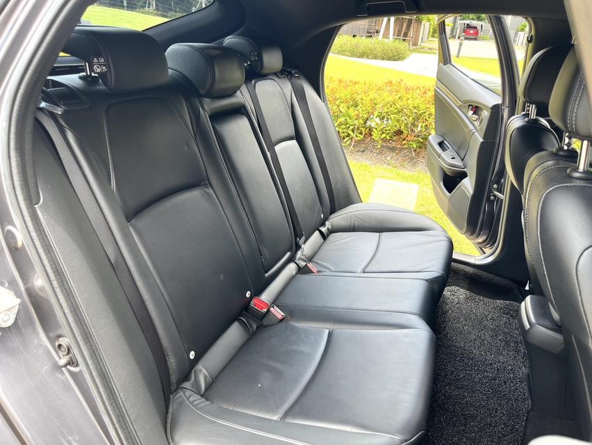 HONDA CIVIC 1.5 TURBO HATCHBACK ปี 2019    10