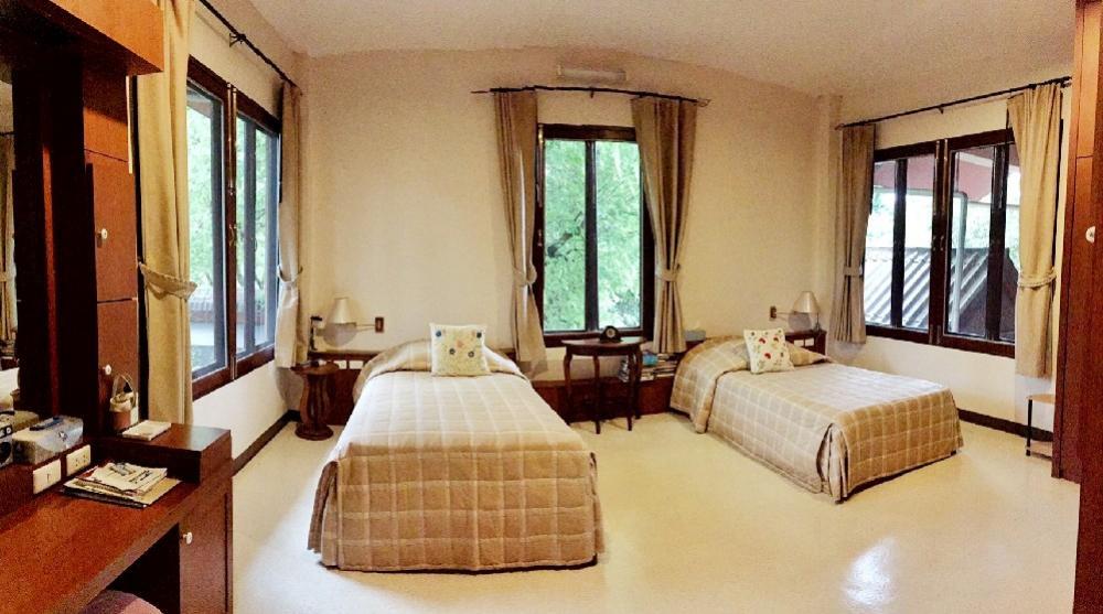 Villa khao yai for sale ขายบ้านพักตากอากาศเขาใหญ่ 3 ไร่ อยู่เส้นธนะรัชต์ ท่าช้างบ้านไร่ หมูสี บ้านสวยพร้อมสวนขนาดใหญ่ ใกล้อุทยานแห่งชาติเขาใหญ่ 12