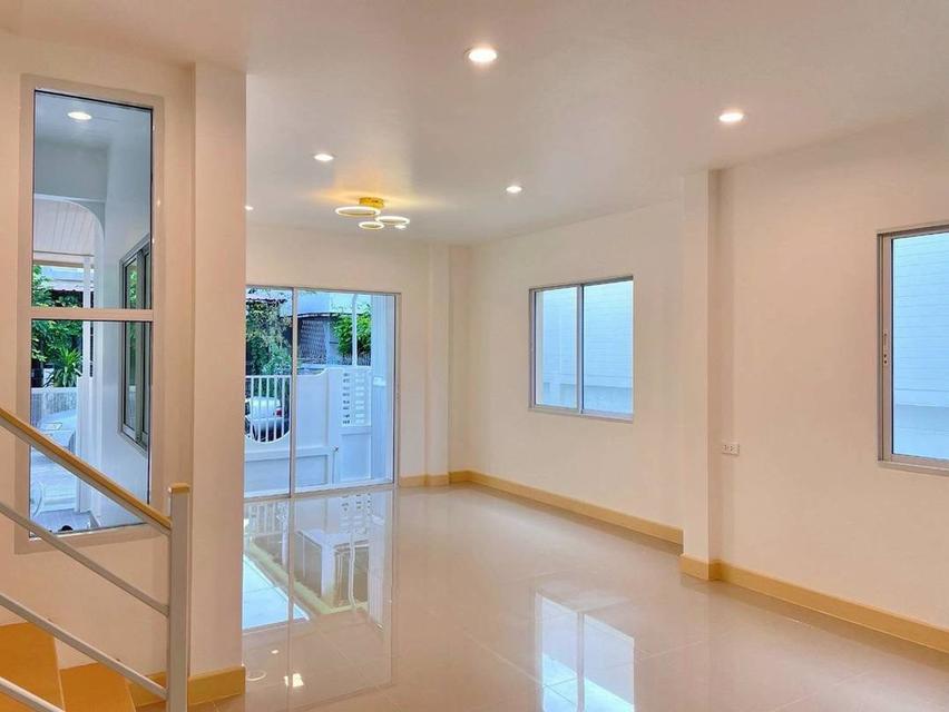 หมู่บ้านบัวทองธานีเฟส18  8
