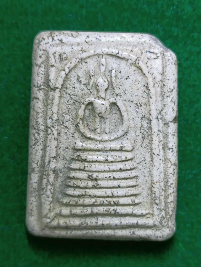 พระเครื่องยอดนิยมสมเด็จวัดระฆัง รูปที่ 4