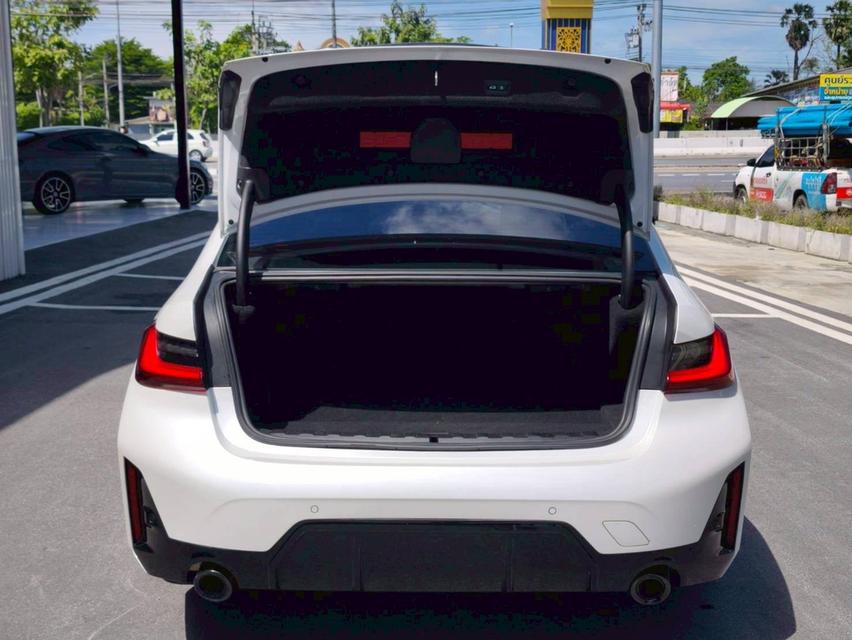 รหัสรถ KPV1100 🚗 2023 BMW 330e M SPORT LCI 15