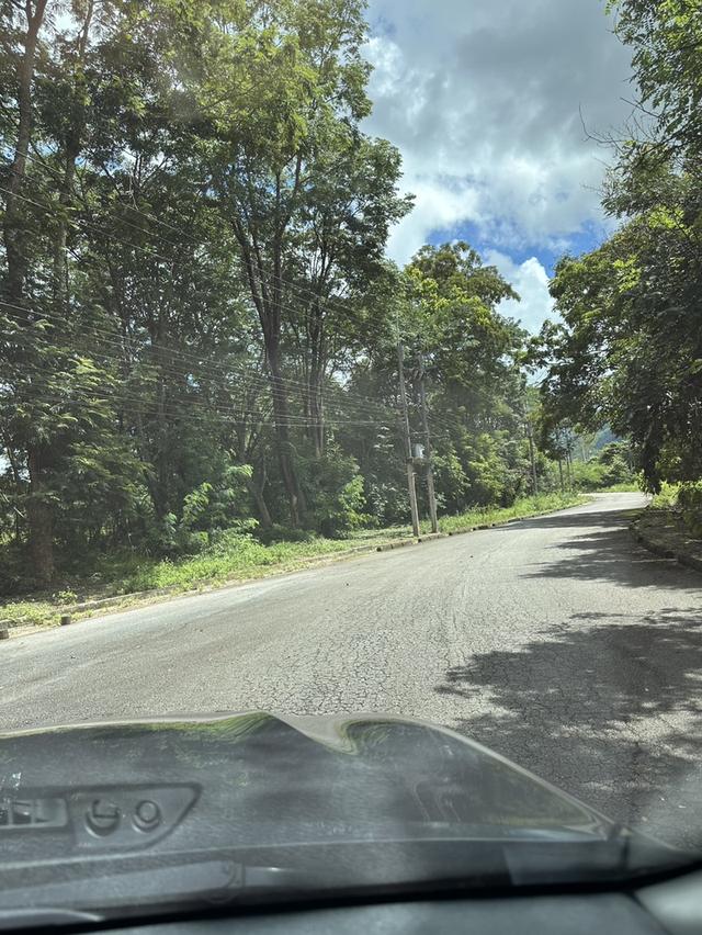 ที่ดินเปล่าติดทะเลสาปในสนามกอล์ฟสันดิบุรีจังหวัดเชียงราย 3