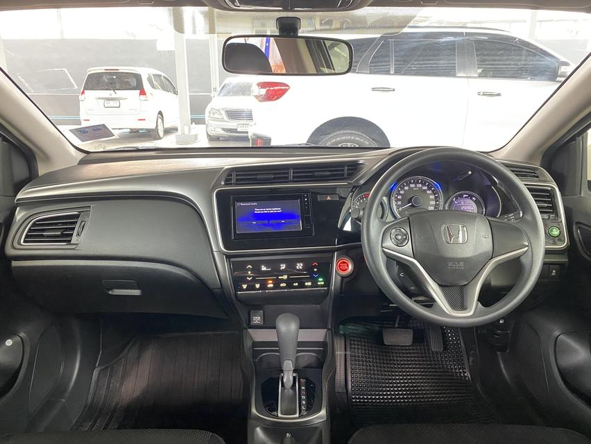 Honda City (i-VTEC) 11