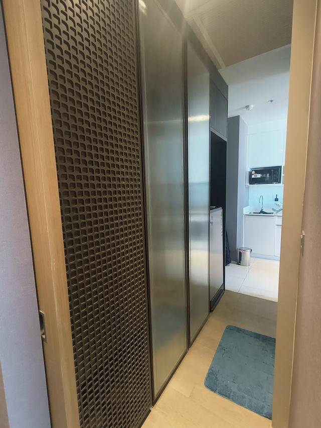 คอนโดมิเนียม แอชตันสีลม ใจกลางกรุงเทพ ติดรถไฟฟ้าศาลาแดงและช่องนนทรี ขึ้นทางด่วนสะดวก ออกต่างจังหวัดง่าย 8