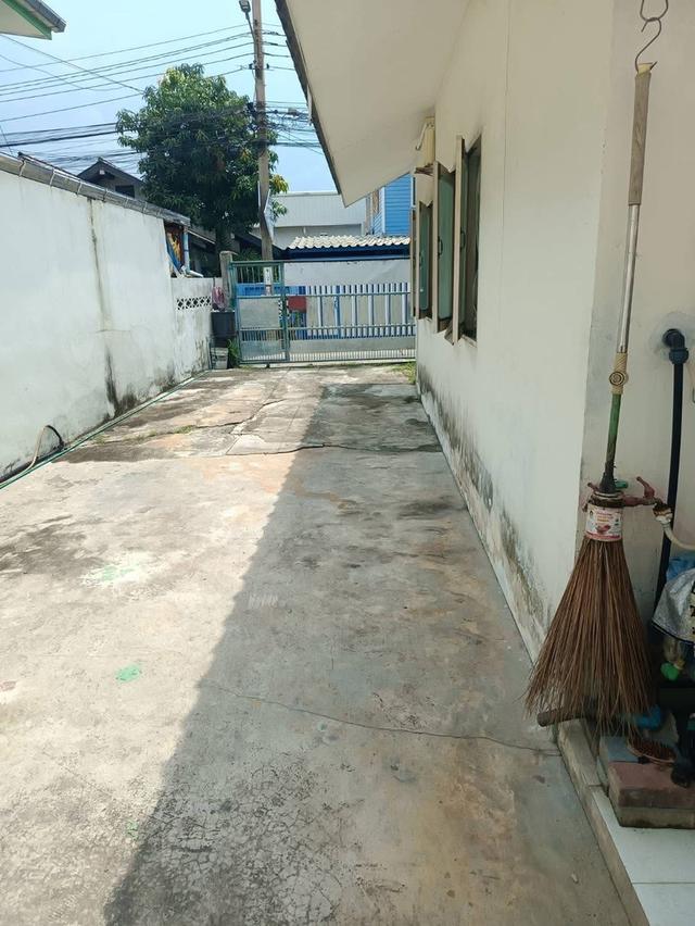 ที่ดินพร้อมสิ่งปลูกสร้างบ้านลาดพร้าวโชคชัยสี่ 5