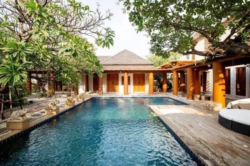 ขายบ้านเดี่ยวนวลจันทร์ เลียบด่วนรามอินทรา ที่ดิน386 ตร.ว บ้านไม้สักแท้ทั้งหลัง ใกล้Central Eastville ประเสริฐมนูกิจ เกษตรนวมินทร์ วัชรพล 0879074045 1