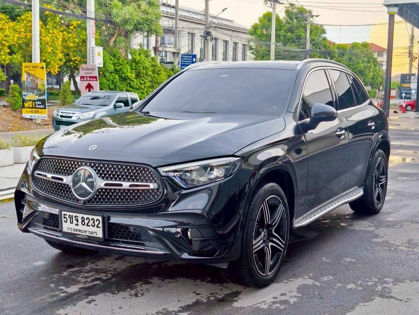 รหัสรถ KPV8232 2024 BENZ GLC 350e AMG DYNAMIC Facelift โฉมปัจจุบัน Top