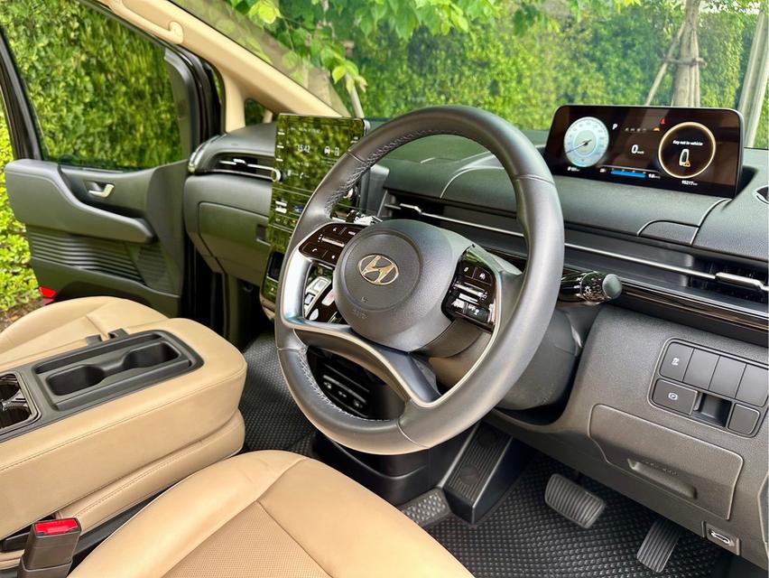 Hyundai Staria 2.2 Diesel SEL 8AT ปี 2022  เลขไมล์ 9x,xxx km. วารันตีศูนย์ยาวๆ 5ปี /150,000km หมด 31/01/2570  15