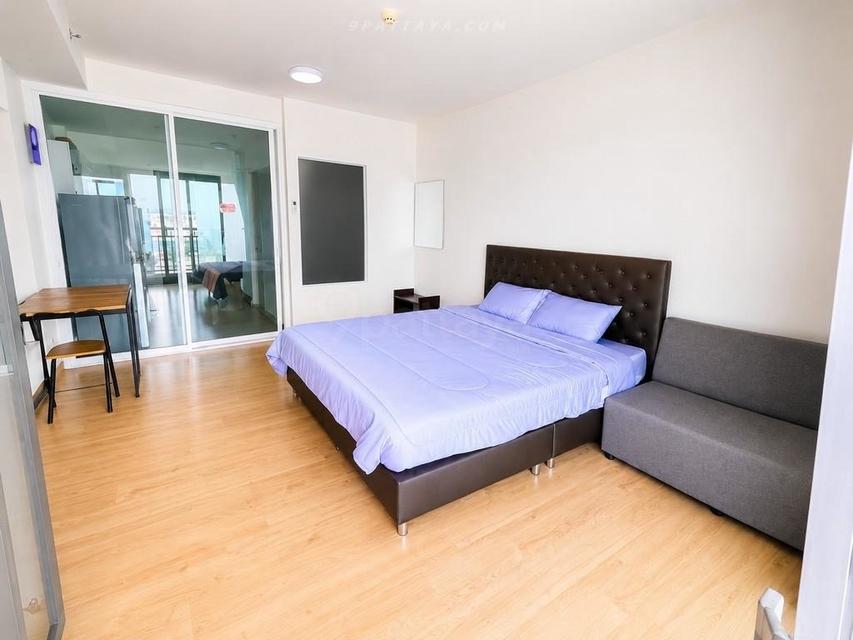 For Rent — Condo at Supalai Mare Pattaya, ThepprasitCondo for yearly rent at Supalai Mare Pattaya. High-floor unit on the 32nd floor, fully furnished 1