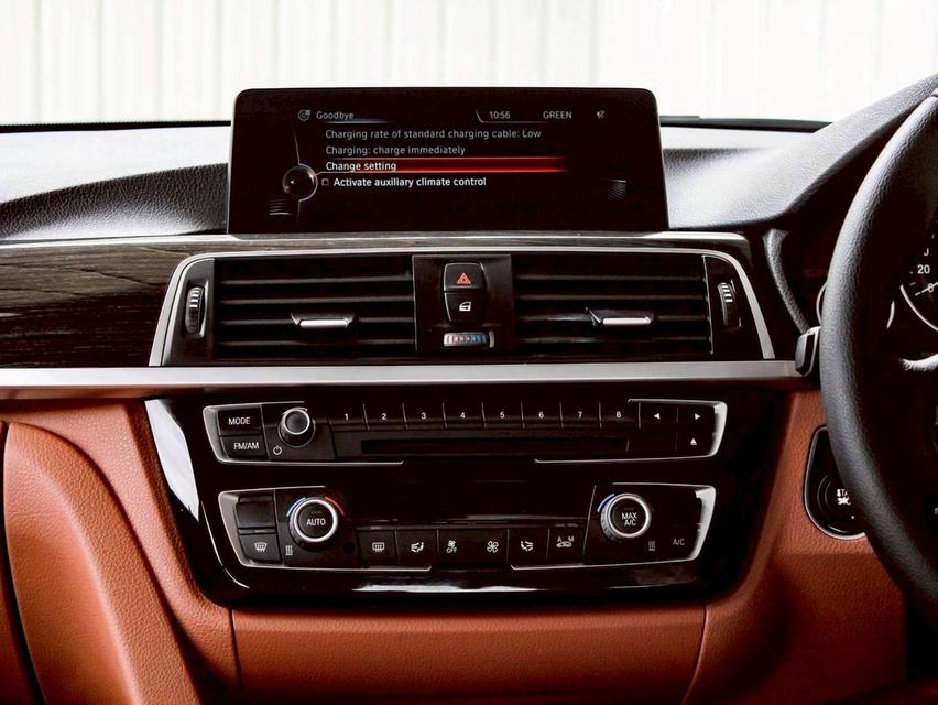 BMW SERIES3 330e LUXURY (LCI) ปี 2017 รูปที่ 12