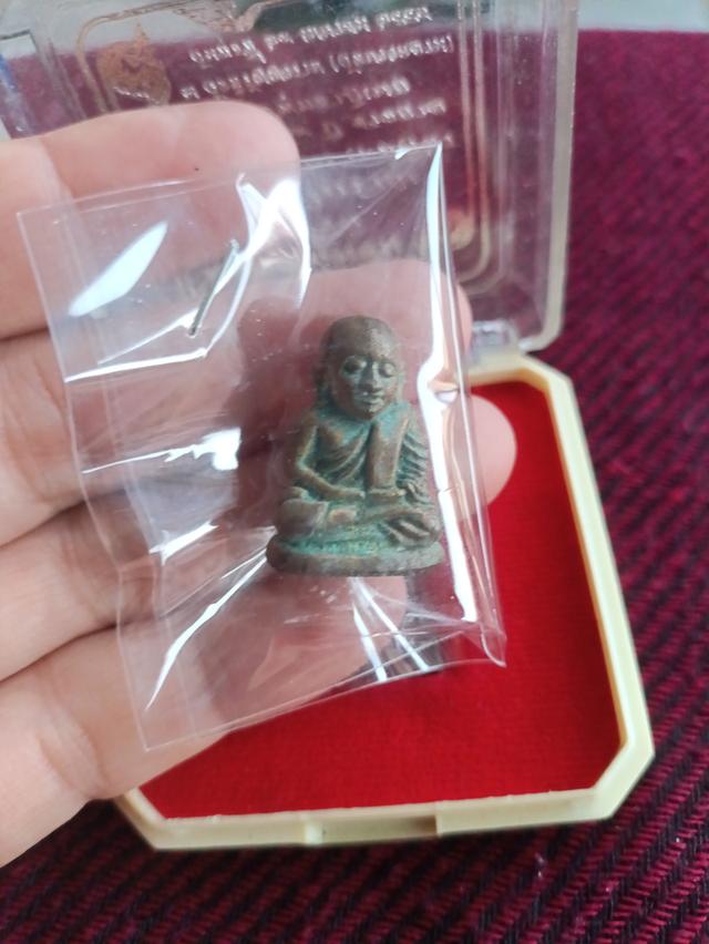 รูปหล่อโบราณย้อนยุคหลวงพ่อเงิน พุทธโชติ วัดบางคลาน รุ่น 209 ปี ชาตกาล พิมพ์นิยม เนื้อทองระฆัง