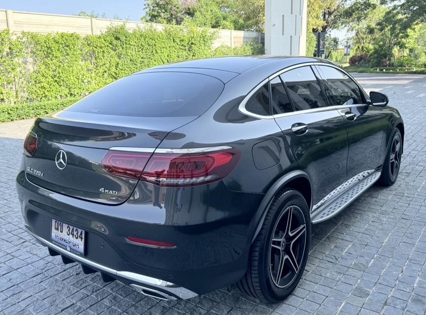 Mercedes-Benz GLC220d AMG Coupe รูปย่อยที่ 2