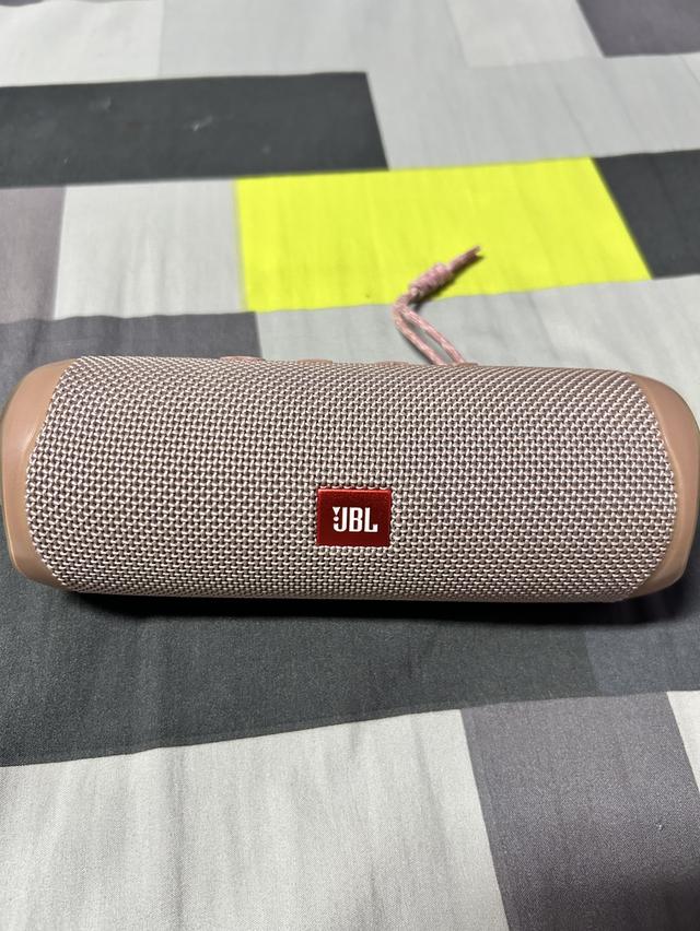 ลำโพงพกพา JBL FLIP 5