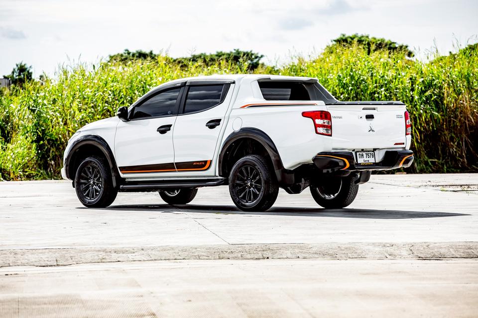 MITSUBISHI TRITON 2.4 MIVEC PLUS DOUBLE CAB ATHLETE ปี 2018 สีขาว ไมล์แท้ 55,147  10