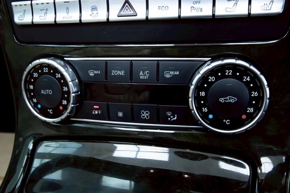 รหัสรถ 2A860 SLK200 ROADSTER AMG R172 10