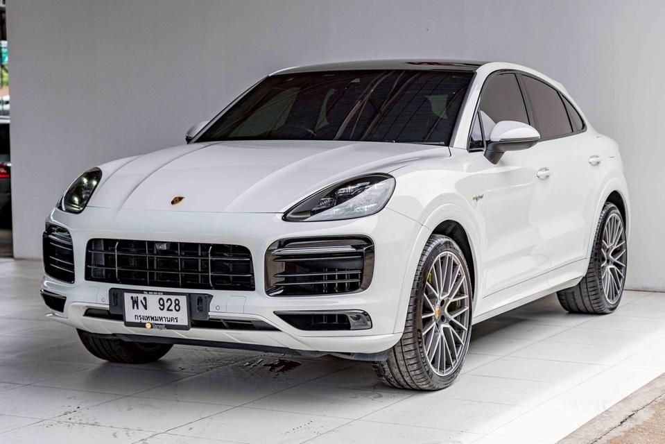 รหัสรถ NP928 PORSCHE CAYENNE 3.0 E-HYBRID COUPE 2021 9