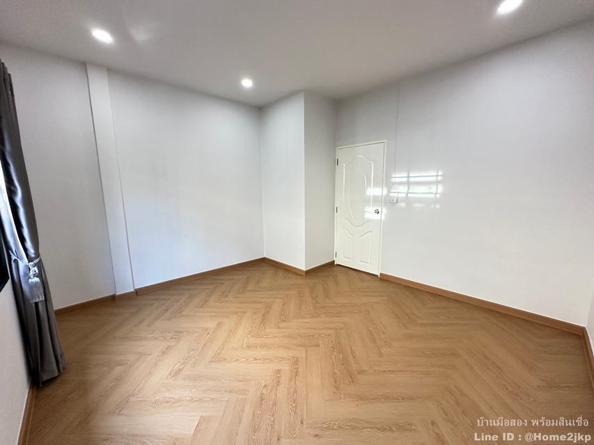 เรือนทองนิเวศน์ เสรีไทย 44 13