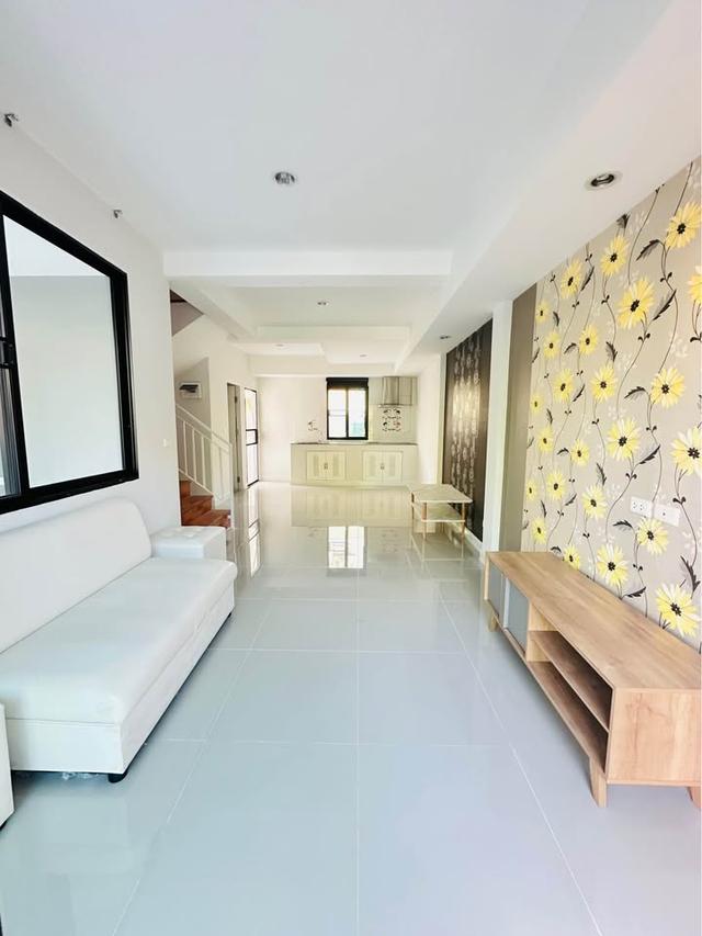 🏙️ ทาวน์โฮมสันทราย ทำเลทองรวมโชค! ใกล้ Central Festival เพียง 3 กม. Two-Storey Townhome for Rent - Near Ruamchok Plaza & Central Festival 6
